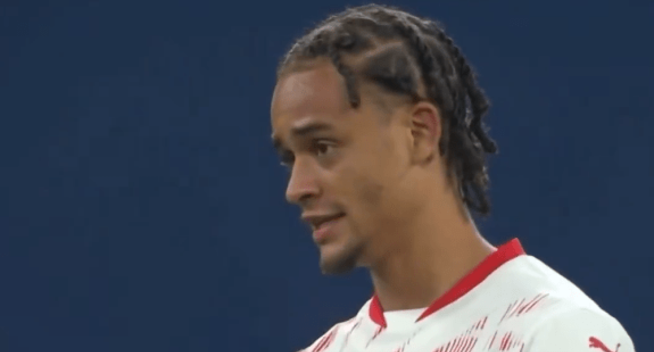 Ο Τσάβι Σίμονς/ Πηγή: Screenshot