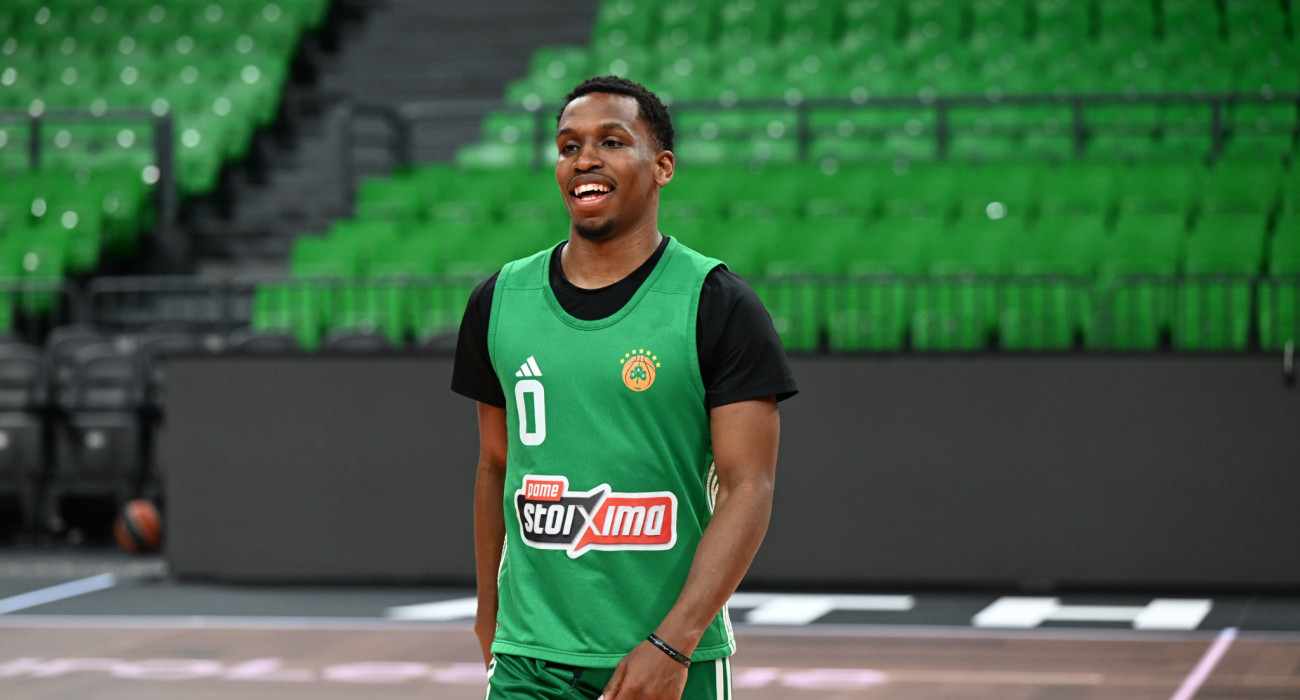 Ο Τι Τζέι Σορτς στην προπόνηση του Παναθηναϊκού πριν τον αγώνα με τη Μονακό / Πηγή: stolis.gr