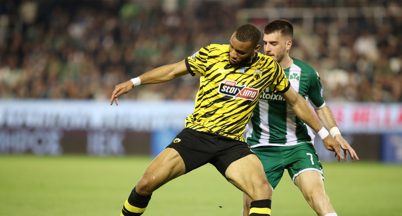 Αρόλντ Μουκουντί και Φώτης Ιωαννίδης σε παλαιότερο Παναθηναϊκός-ΑΕΚ / Πηγή: Intime