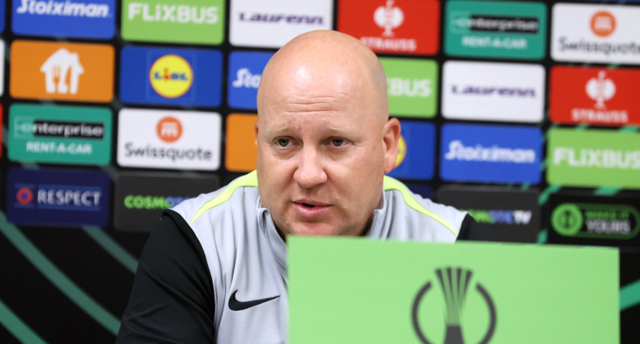 Ο Μάρκο Νίκολιτς στη συνέντευξη Τύπου πριν το ΑΕΚ-Ράγιο Βαγιεκάνο / Πηγή: Intime