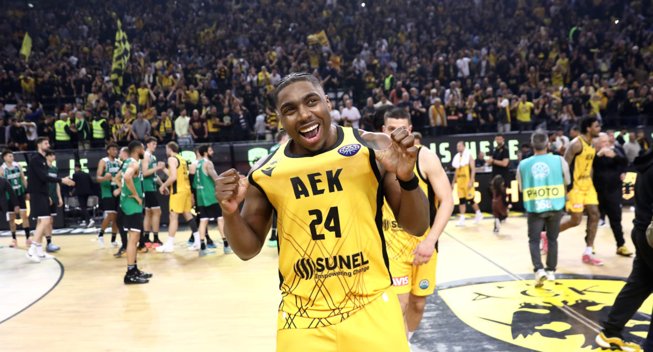 Ο Φρανκ Μπάρτλεϊ - Πηγή: Intime