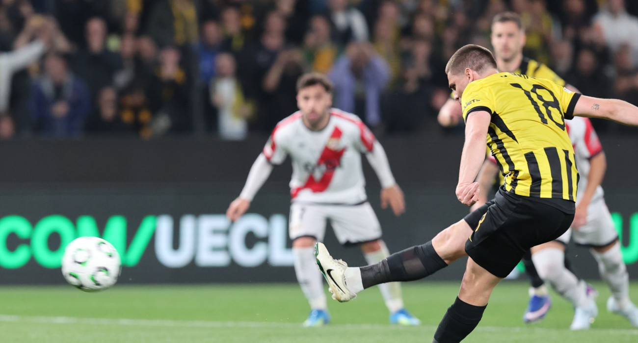 Το πέναλτι του Μαρίν για το 2-0 της ΑΕΚ / Πηγή: Intime