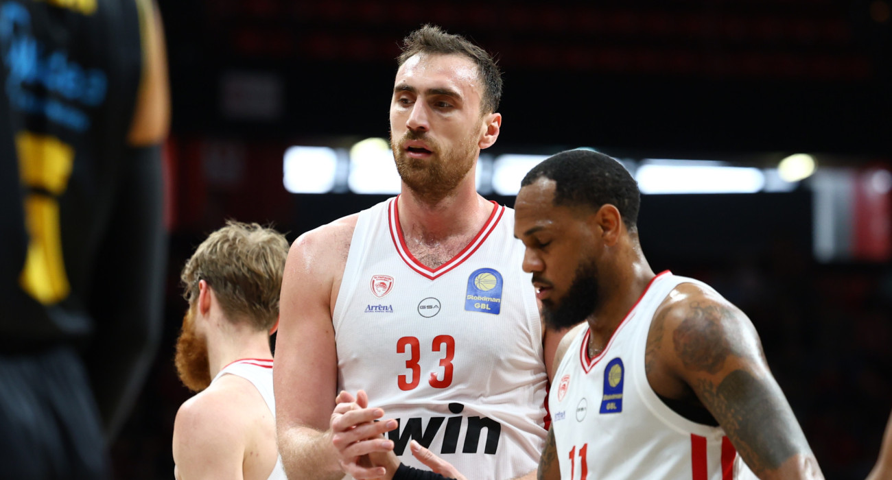 Ο Νίκολα Μιλουτίνοφ - Πηγή: Intime