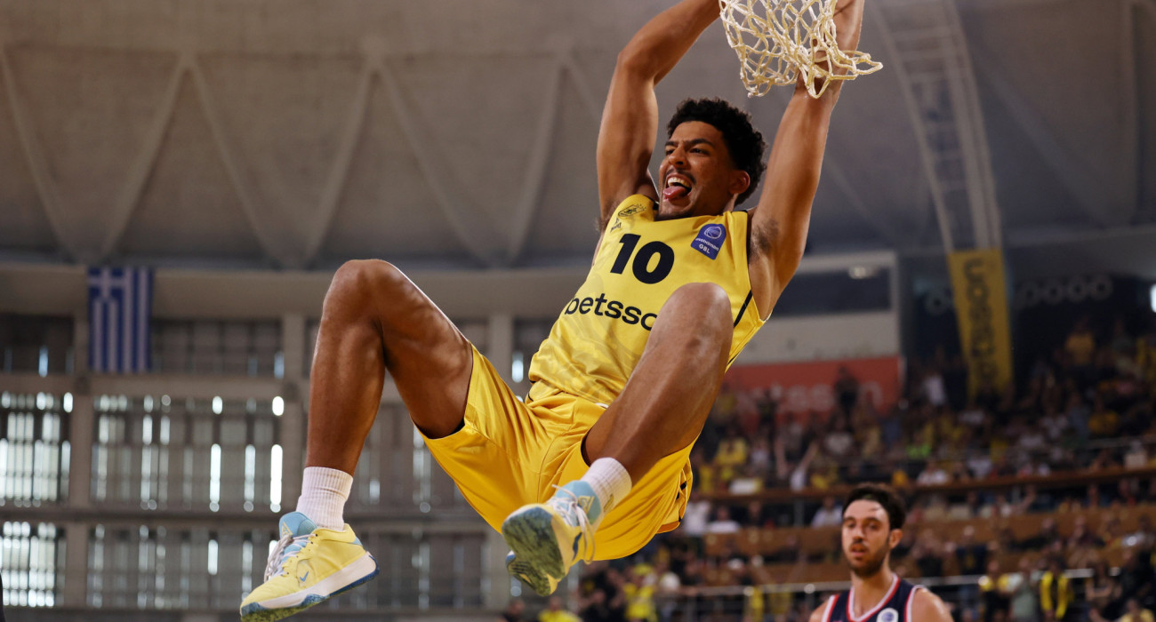 Στιγμιότυπο από το παιχνίδι ανάμεσα σε Άρη και Πανιώνιο, Πηγή: Intime