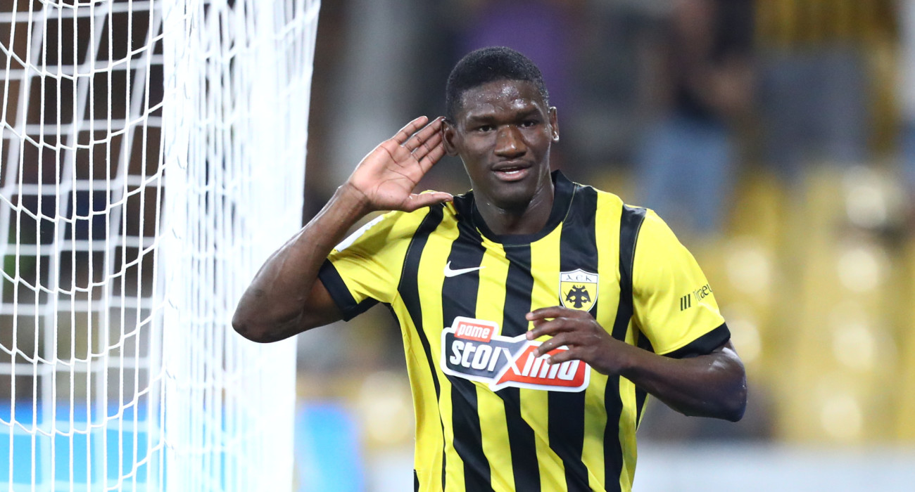 Ο Ζίνι σε αγώνα της ΑΕΚ / Πηγή: Eurokinissi