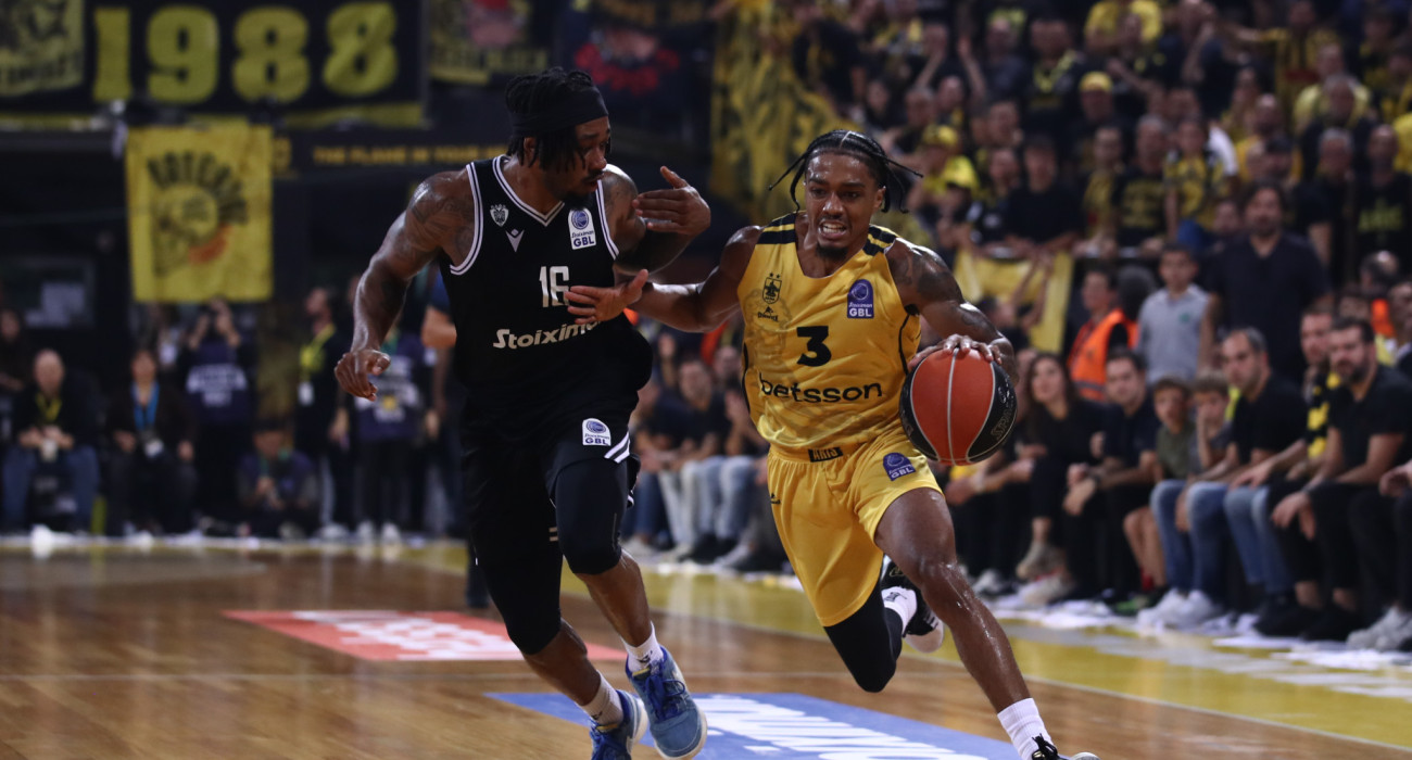 Στιγμιότυπο από την αναμέτρηση Άρης - ΠΑΟΚ / Πηγή: Eurokinissi