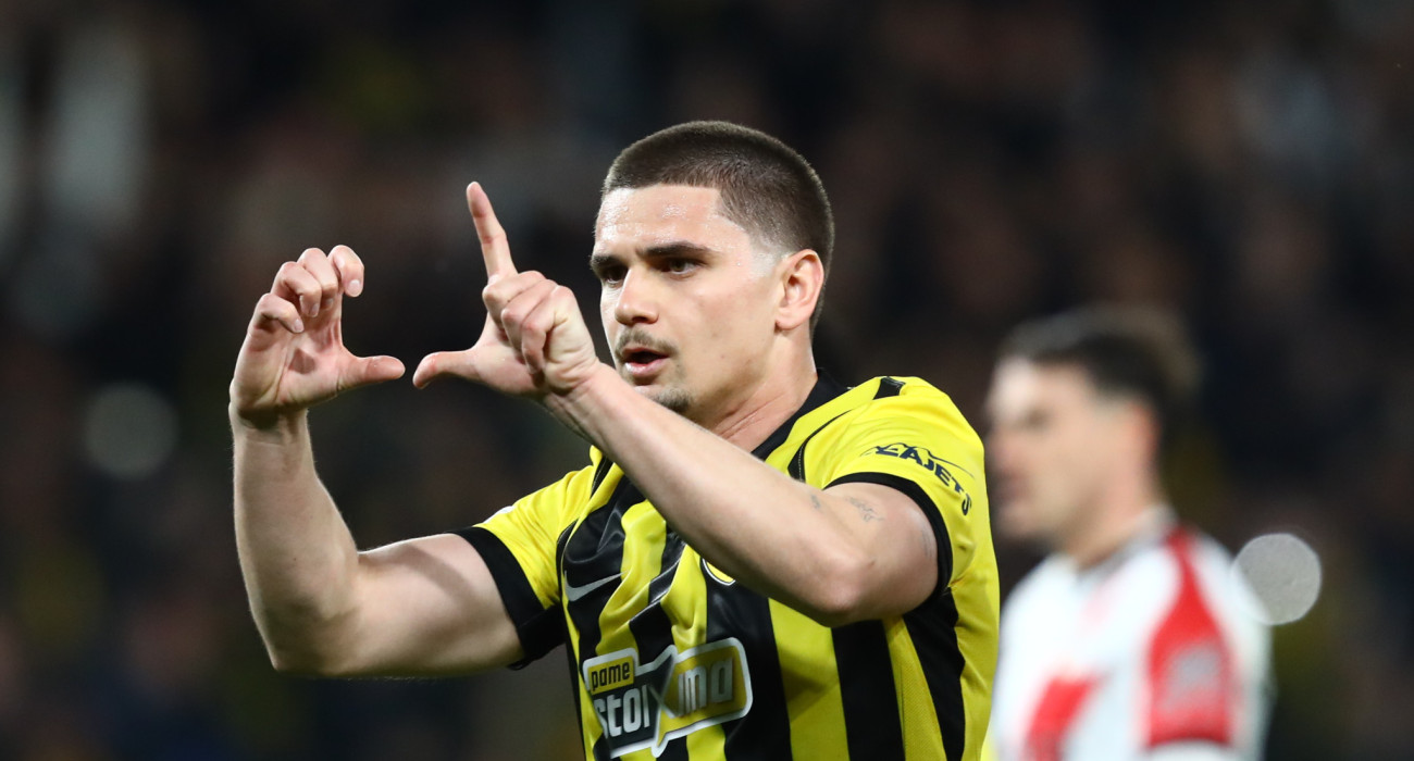 Ο Ραζβάν Μαρίν αφιέρωσε το γκολ του στον Μιρτσέα Λουτσέσκου / Πηγή: Eurokinissi