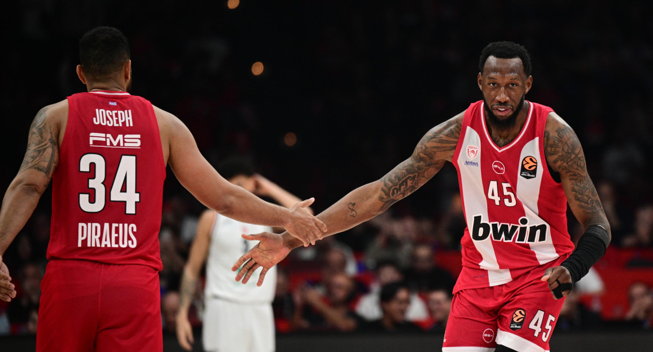 Κόρι Τζόσεφ και Ντόντα Χολ πανηγυρίζουν/Πηγή: Eurokinissi