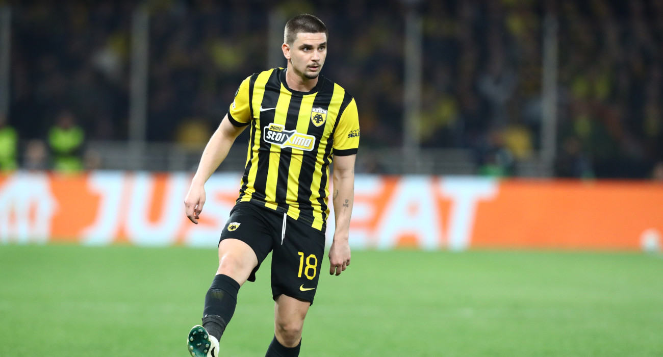 Ο Ραζβάν Μαρίν στην αναμέτρηση της ΑΕΚ με τη Ράγιο Βαγιεκάνο / Πηγή: Eurokinissi