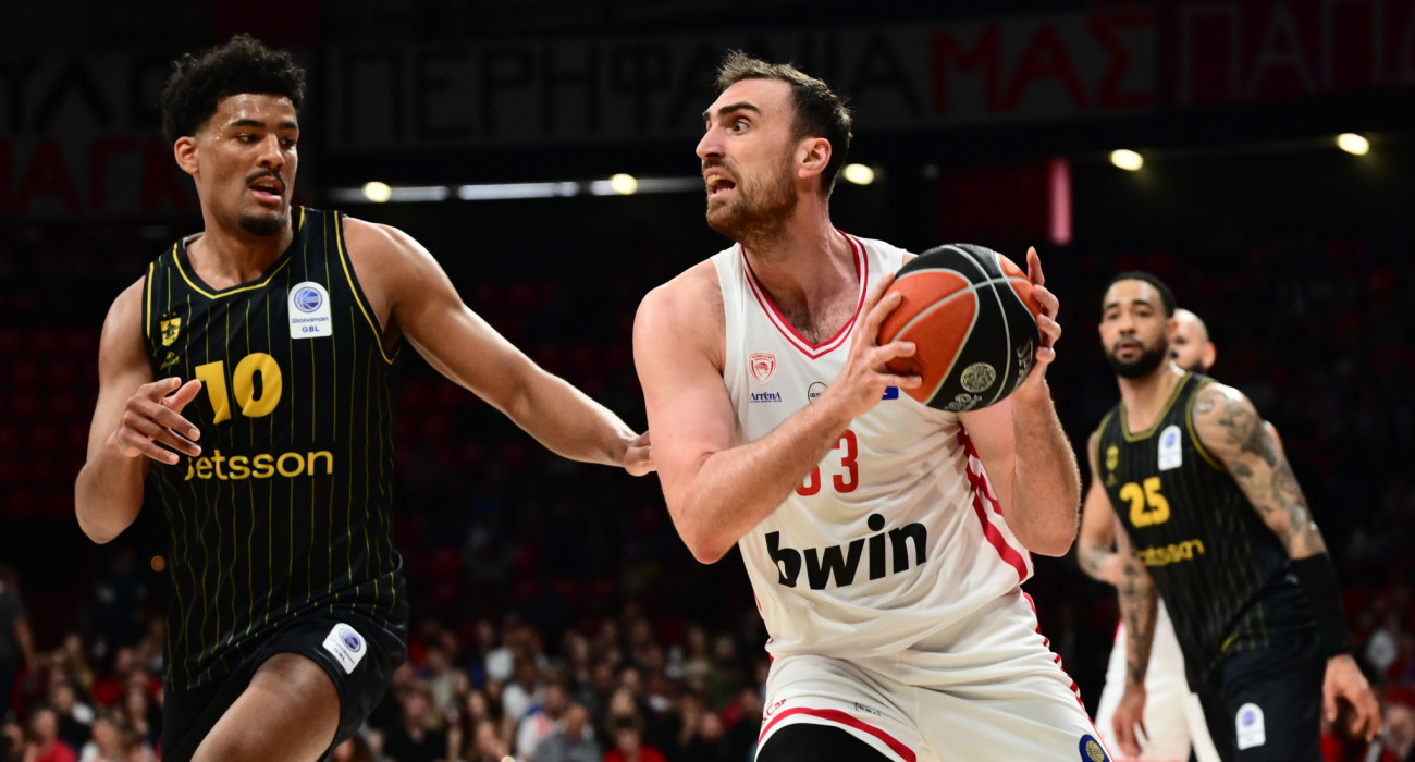 Ο Ολυμπιακός κέρδισε τον Άρη με κυριαρχικό Μιλουτίνοφ για το 23/23 στην Stoiximan GBL
