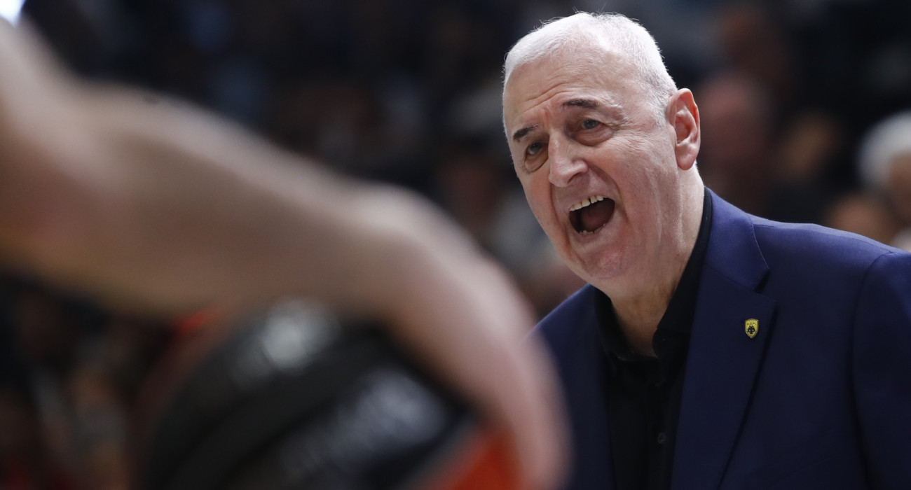 Ο Ντράγκαν Σάκοτα στον πάγκο της ΑΕΚ, Πηγή: Eurokinissi