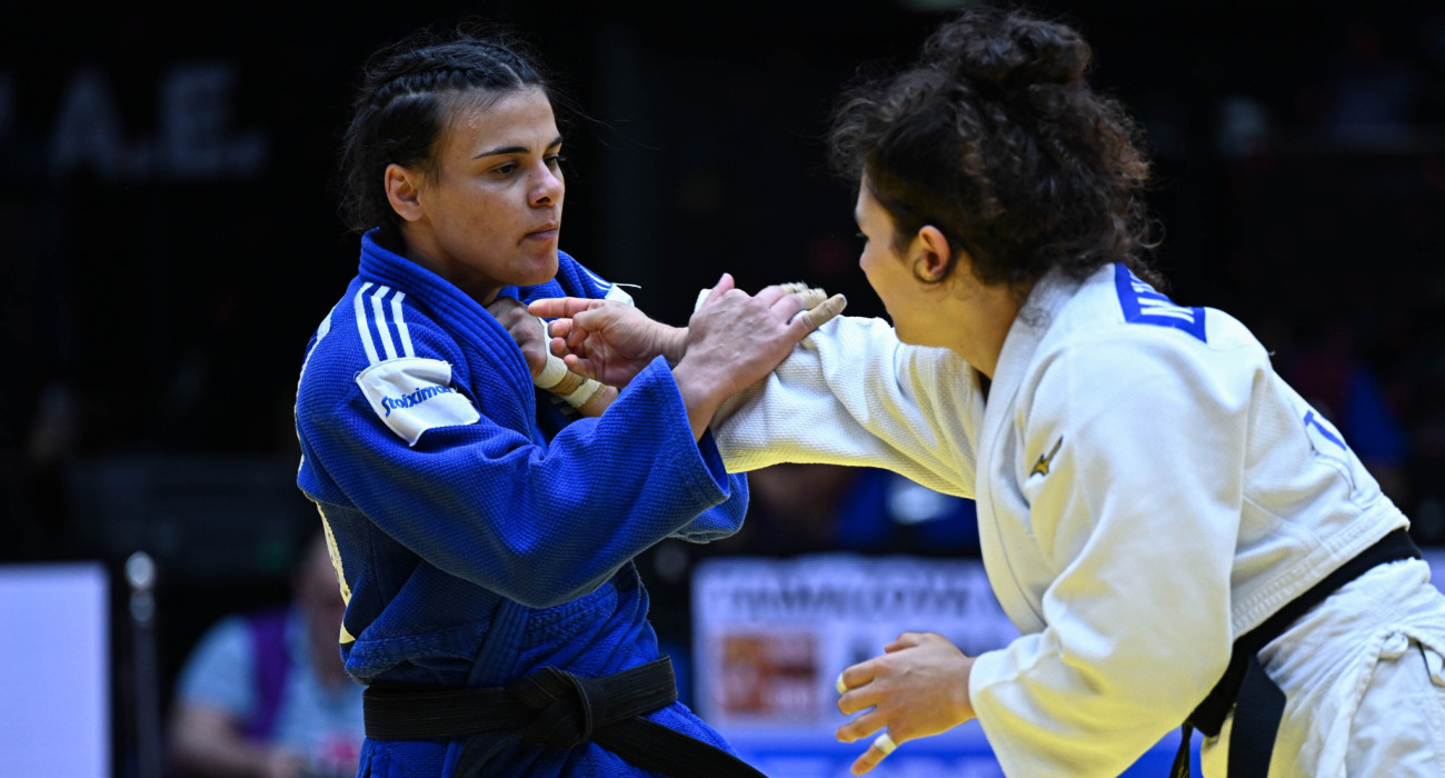 Η Ελισάβετ Τελτσίδου απέναντι στην Ρωσίδα Ταϊμάζοβα / Πηγή: IJF