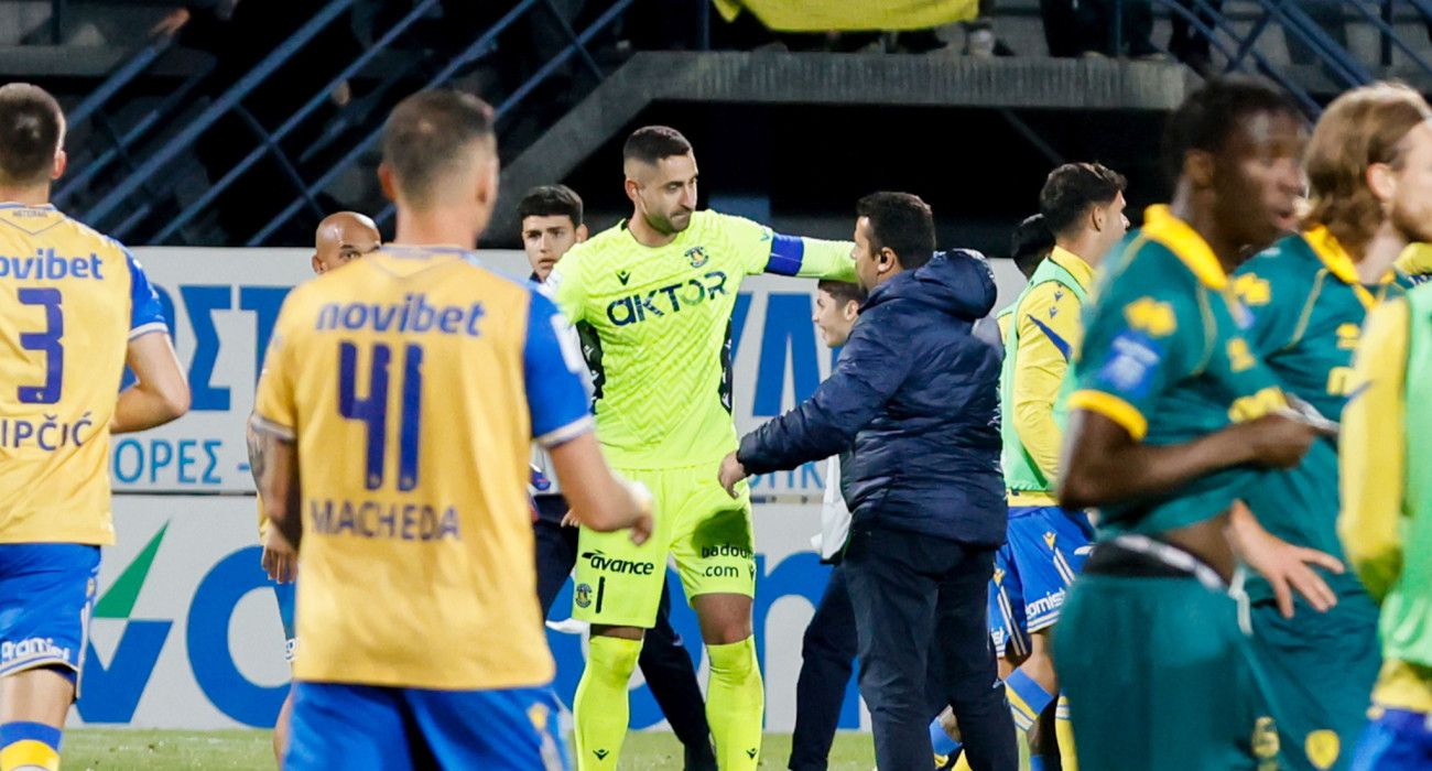 Ο τερμστοφύλακας, Νίκος Παπαδόπουλος ήταν ο μεγάλος πρωταγωνιστής στη νίκη (2-1) του Αστέρα AKTOR κόντρα στον Παναιτωλικό / Πηγή: Eurokinissi