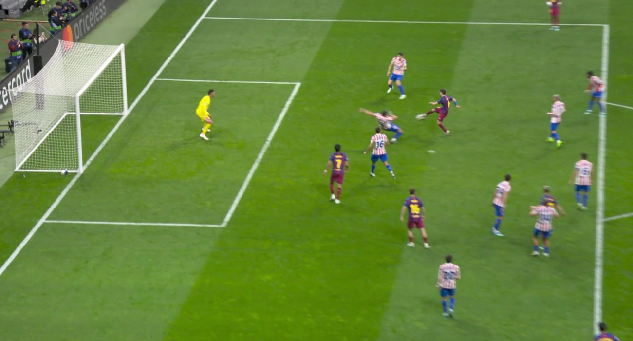 Ο Φερράν Τόρες βρισκόταν σε αντικανονική θέση στο 55', γι' αυτό το γκολ του ακυρώθηκε μέσω VAR / screenshot