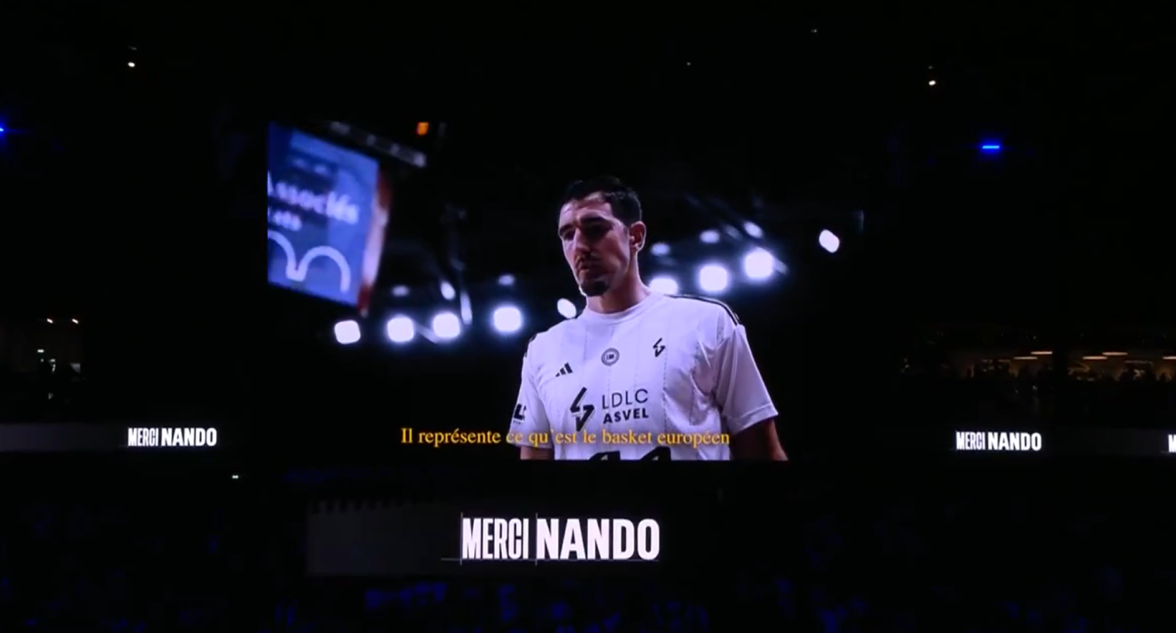 Παρά τα... νεύρα, η Βιλερμπάν αποθέωσε τον Ντε Κολό