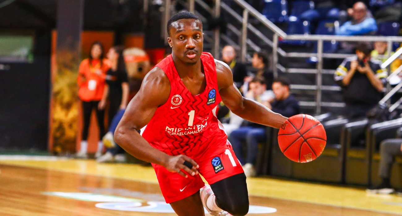 Ο Τζάρεντ Χάρπερ με την φανέλα της Χάποελ Ιερουσαλήμ / πηγή: IMAGO