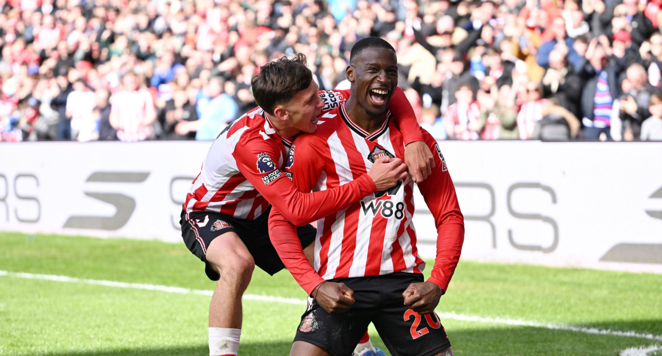 Ο Μουκιελέ πανηγυρίζει το γκολ που σημειώσε απέναντι στην Τότεναμ / Πηγή: Imago