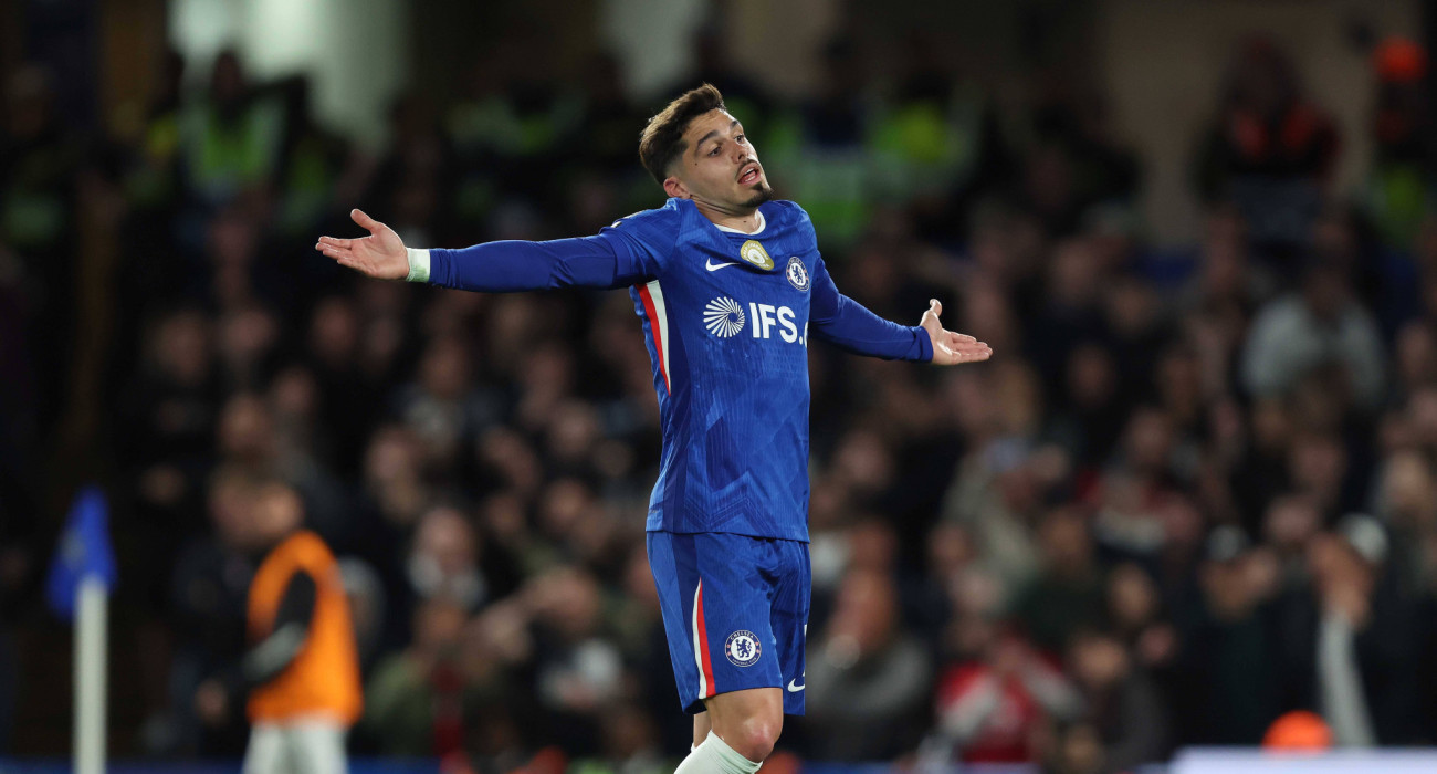 O Πέδρο Νέτο με τη φανέλα της Τσέλσι/ Imago