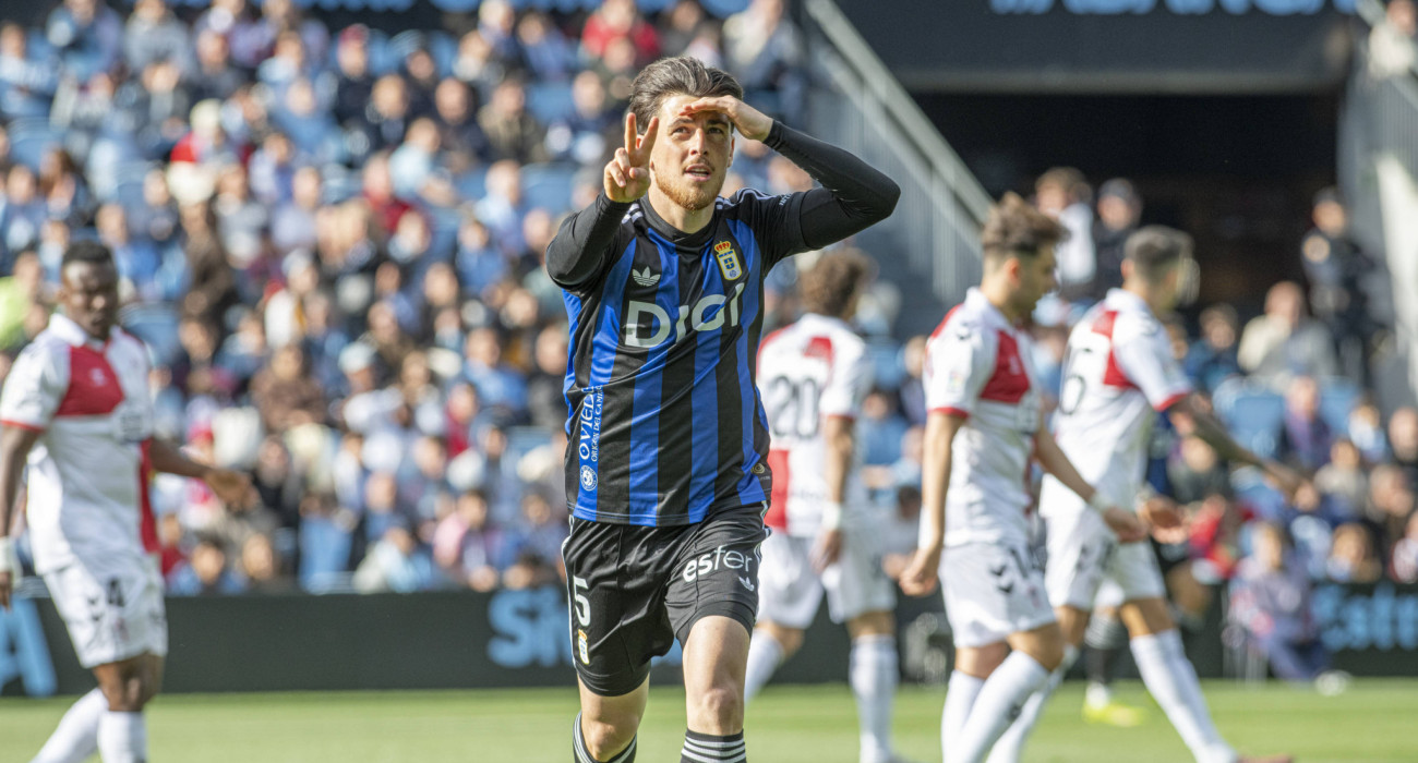 Ο Αλμπέρτο Ρέινα άνοιξε τον δρόμο για τη νίκη της Οβιέδο / Πηγή: Imago