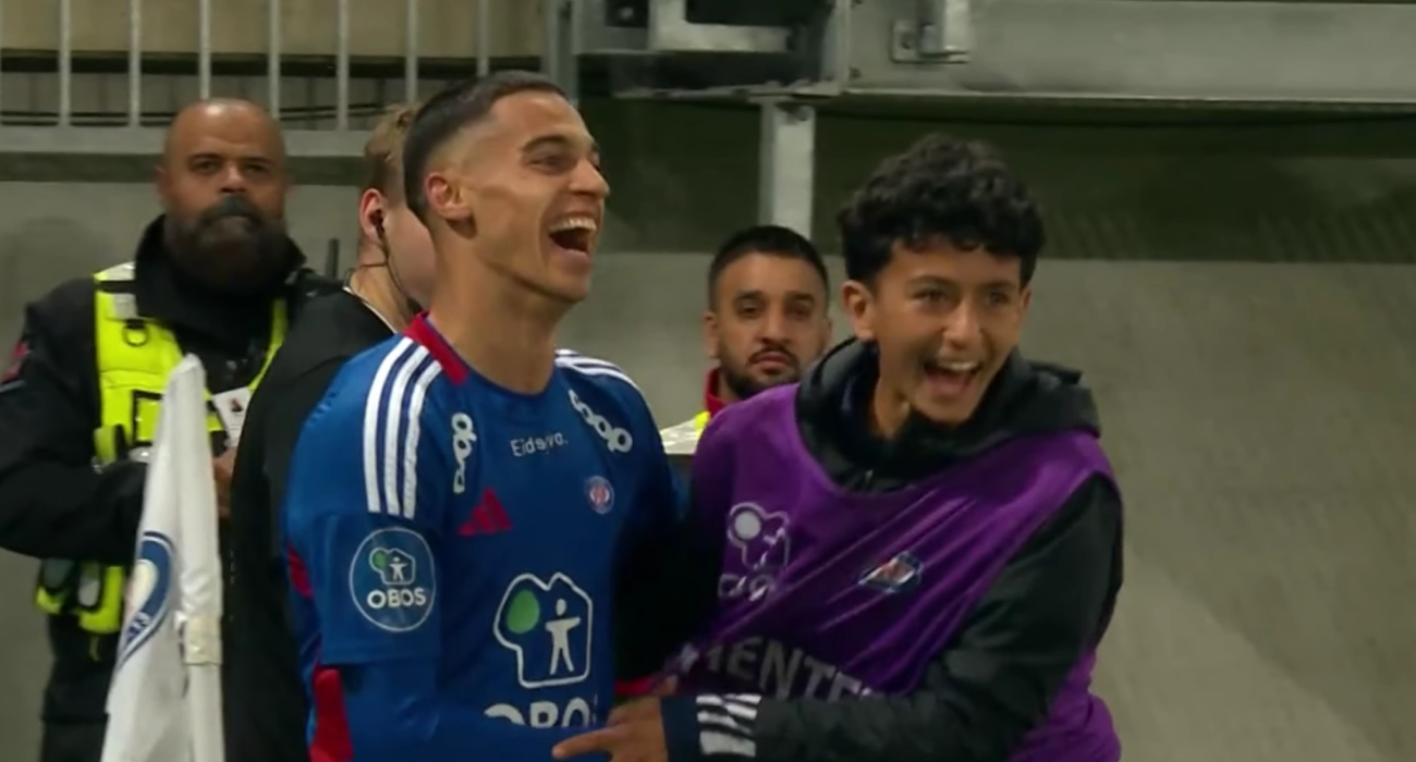 Ο Τζόουνς Ελ Αμπντελαουί / Screenshot