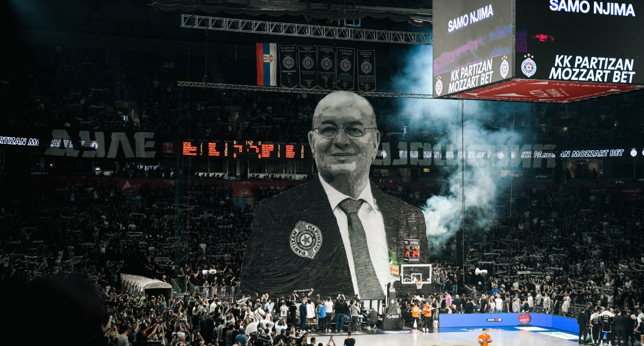 Το κορεό στη μνήμη του Ντούσκο Βουγιόσεβιτς, Πηγή: ΑΒΑ Liga