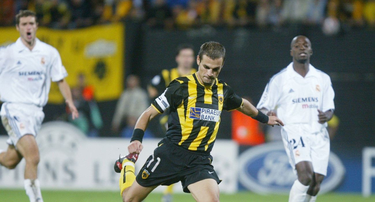 Ο Ντέμης Νικολαΐδης στο ΑΕΚ-Ρεάλ Μαδρίτης το 2002 / Πηγή: Eurokinissi