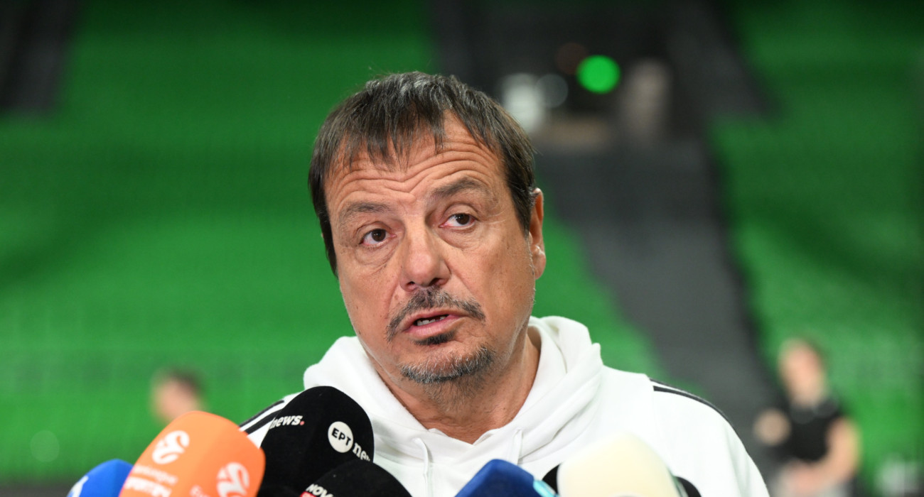 Ο Εργκίν Αταμάν σε δηλώσεις του πριν το Game 3 με τη Βαλένθια / Πηγή: stolis.gr