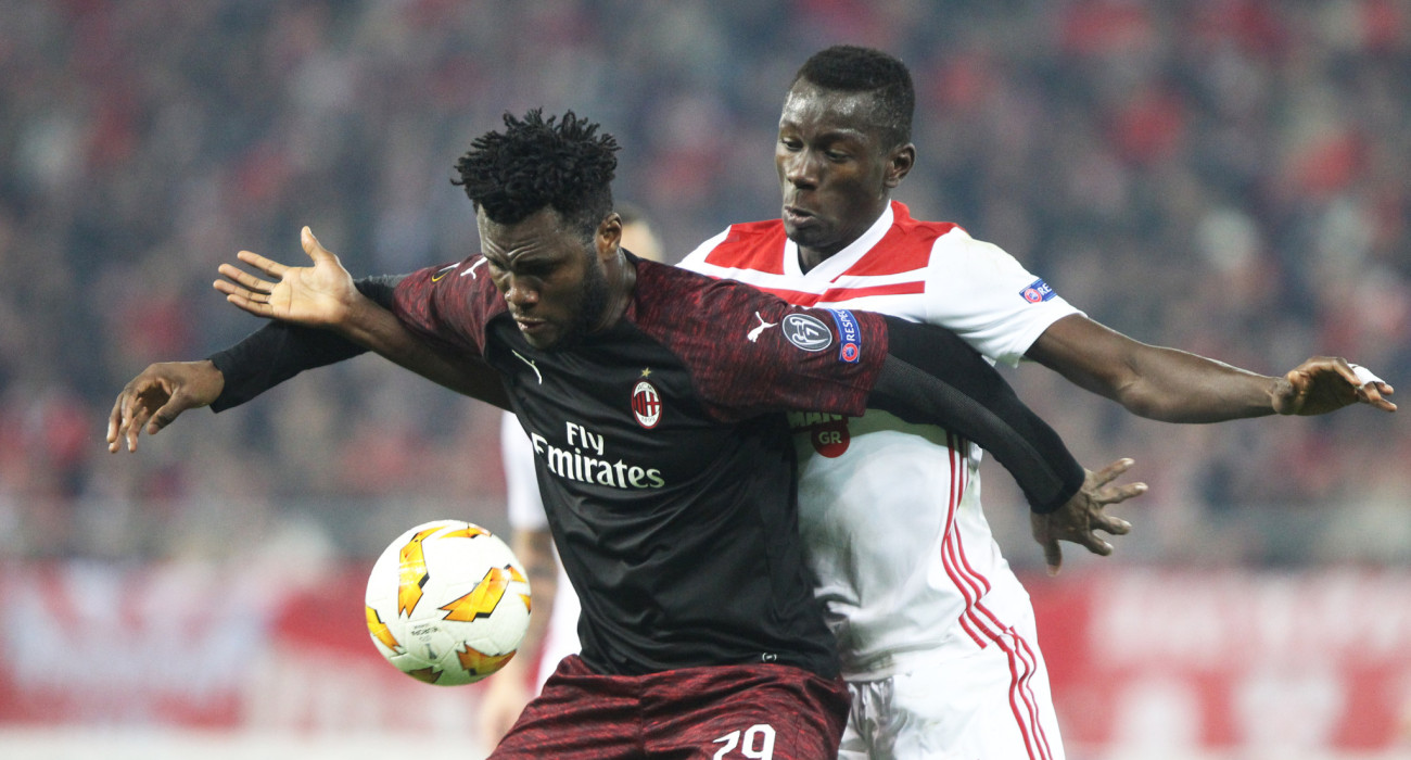 Ο Φρανκ Κεσιέ σε παλαιότερο αγώνα της Μίλαν με τον Ολυμπιακό / Πηγή: Eurokinissi