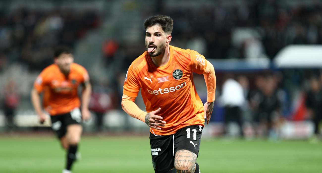 Ο Ταξιάρχης Φούντας πανηγυρίζει το γκολ του στον τελικό Κυπέλλου Ελλάδας Betsson / Πηγή: Intime