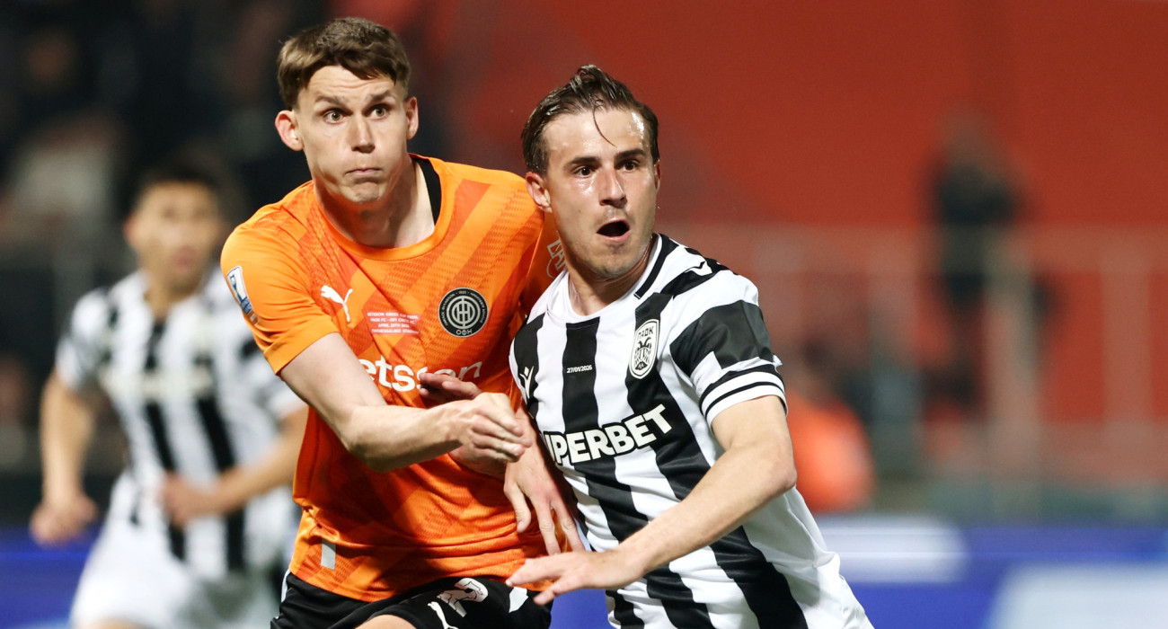 Ο Κρέσιμιρ Κρίζμανιτς σε μονομαχία με τον Πέλκα στον τελικό Κυπέλλου / Πηγή: Eurokinissi