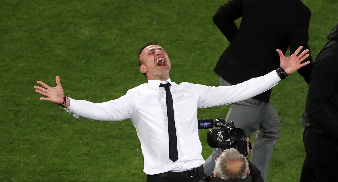 Το ξέσπασμα του Χρήστου Κόντη μετά το Κύπελλο που κατέκτησε ο ΟΦΗ / Πηγή: Intime