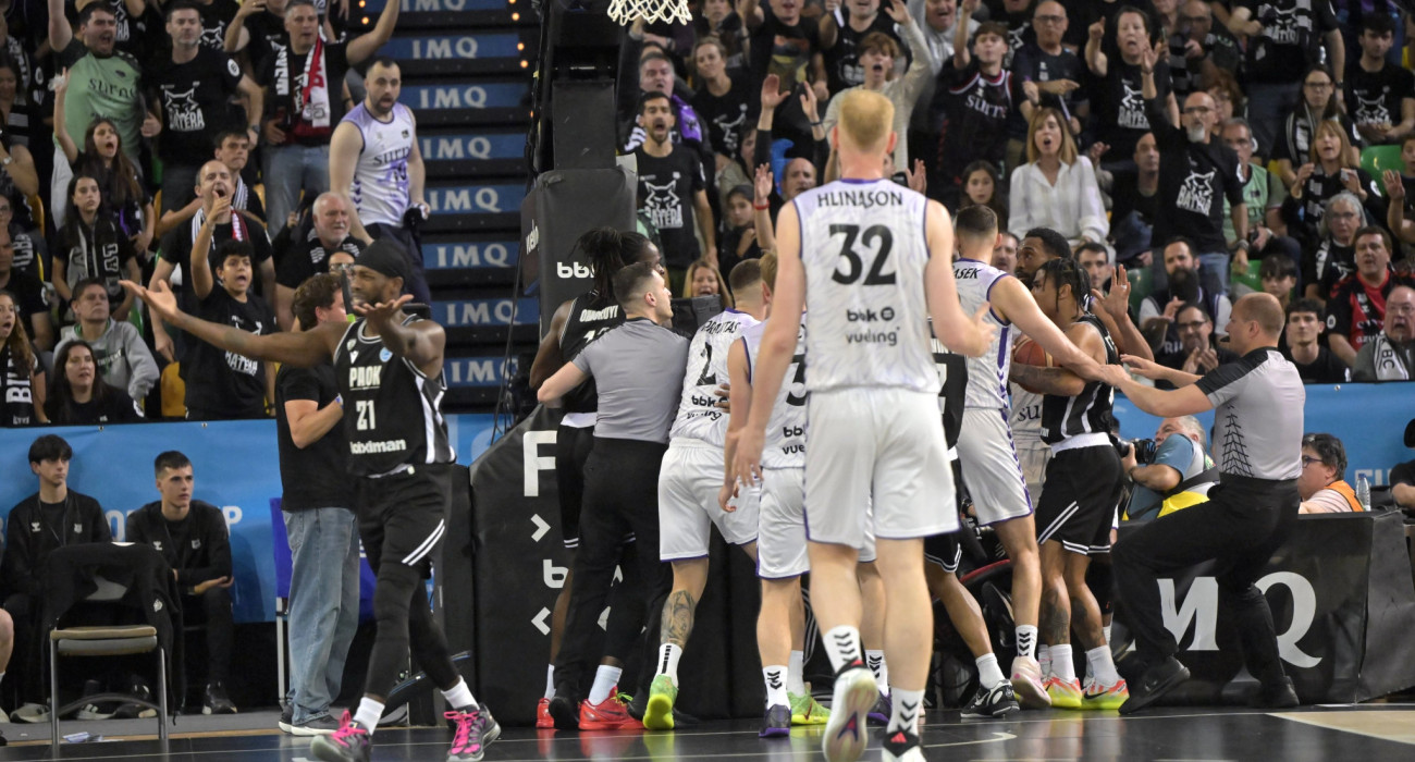 Ένταση στο παρκέ της «Bilbao Arena», Πηγή: Intime