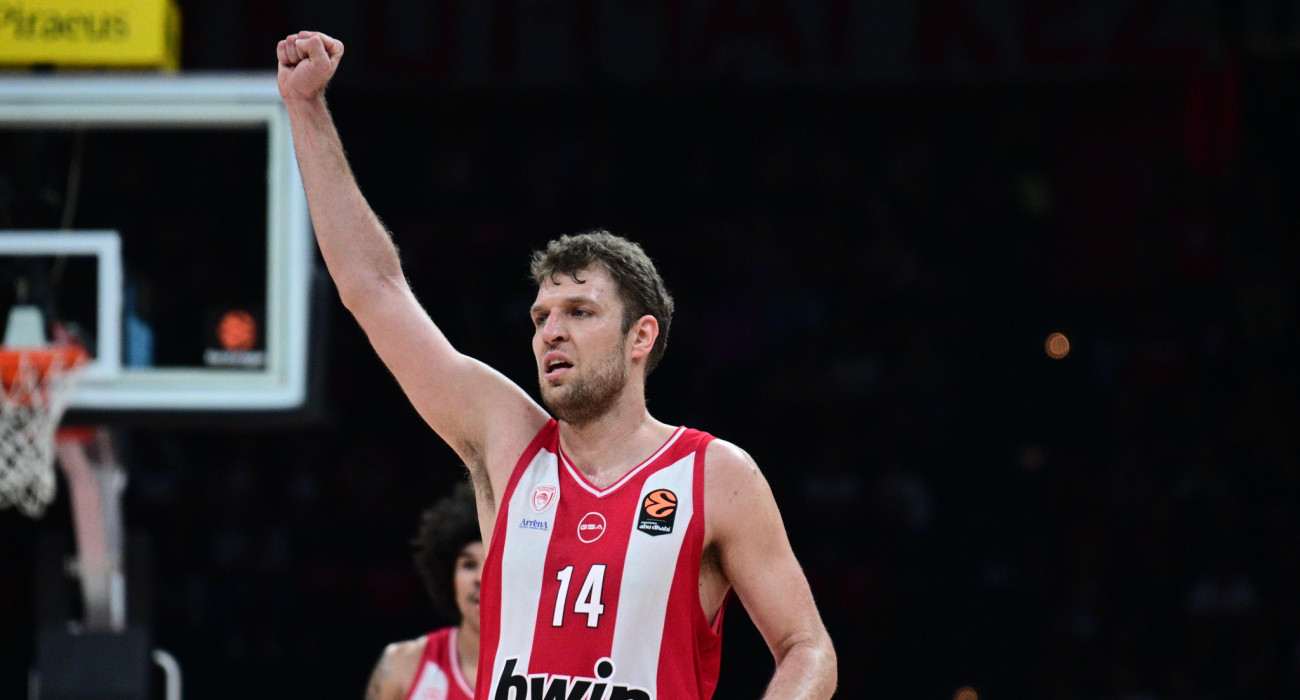 «Για όσα ζήσαμε, μα πιο πολύ για όσα θα ζήσουμε...»