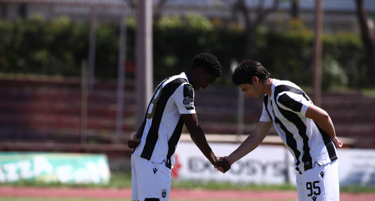 Ο Μπάλντε με τον Αβράμπο πανηγυρίζουν το 1-0 του ΠΑΟΚ Β' / Πηγή: Eurokinissi