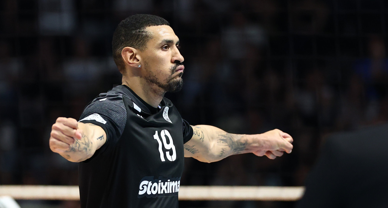Ο Φερνάντο Ερνάντεζ στον αγώνα του ΠΑΟΚ με τον Παναθηναϊκό στη Novibet Volley League / Πηγή: Eurokinissi