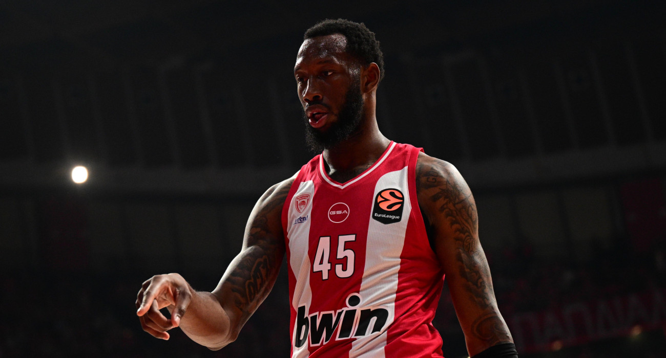 «Block-Show» του Ντόντα Χολ που μοίρασε τρεις τάπες απέναντι στη Μονακό / Πηγή: Eurokinissi