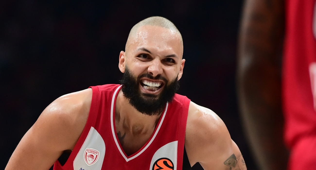 O Φουρνιέ δείχνει τα δόντια του (κυριολεκτικά) / Πηγή: Eurokinissi