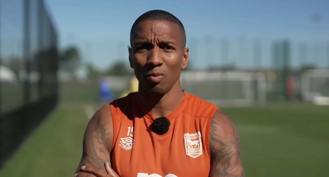 Συνέντευξη Άσλεϊ Γιανγκ για την απόσυρσή του/screenshot