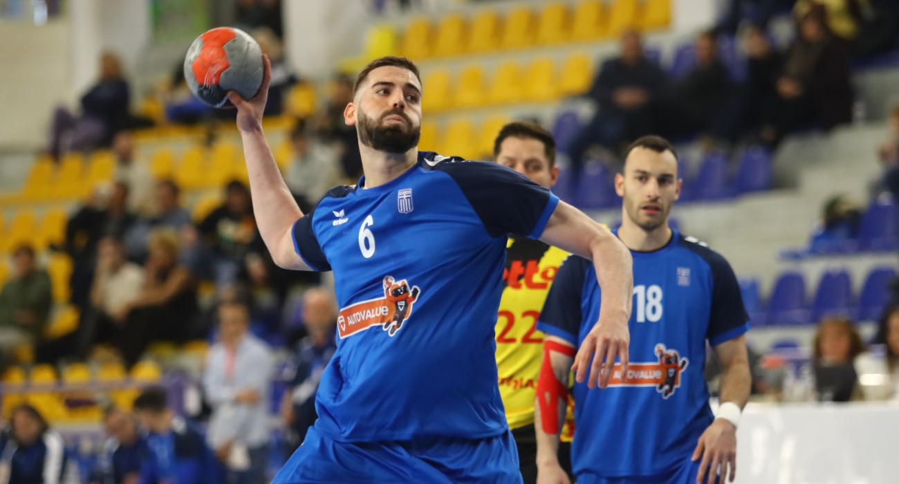 Ο Θεόδωρος Μπόσκος σε αγώνα της Εθνικής χάντμπολ στα προκριματικά του Παγκοσμίου Πρωταθλήματος / Πηγή: Eurokinissi