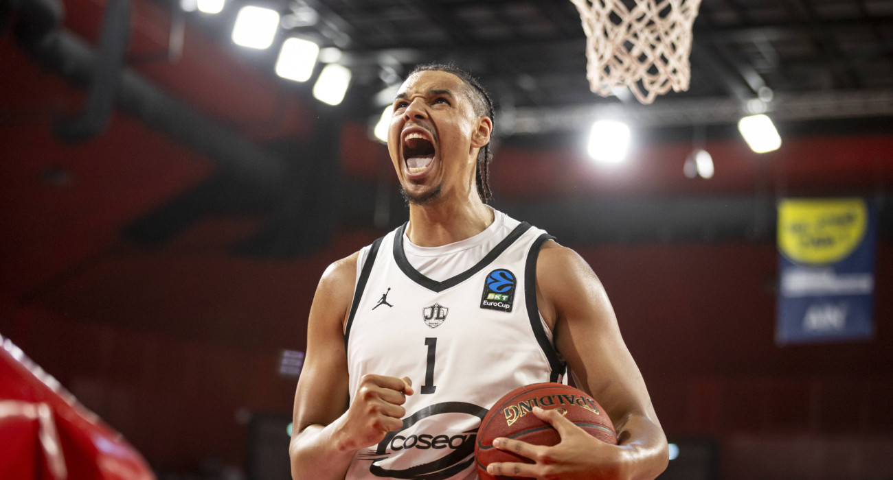 O Βίνσεντ Μίτσελ στην κατάκτηση του EuroCup απέναντι στην Μπεσίκτας / πηγή: IMAGO