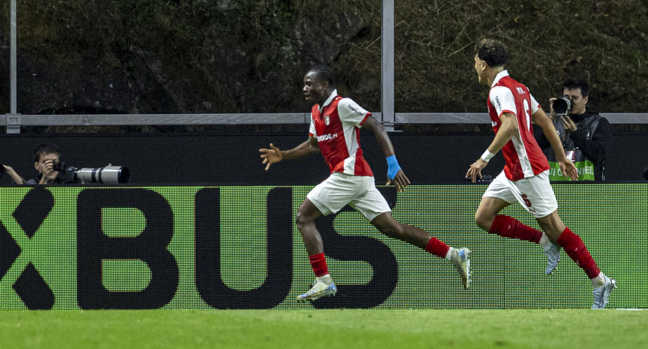 Oι παίκτες της Μπράγκα πανηγυρίζουν σαν τρελοί το γκολ νίκης/Imago