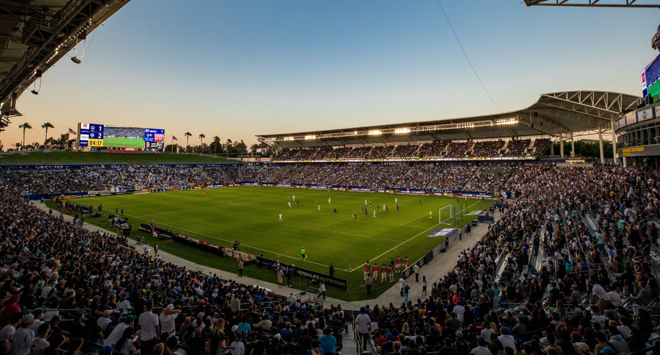 Τα iPhone αλλάζουν εποχή στις μεταδόσεις του MLS