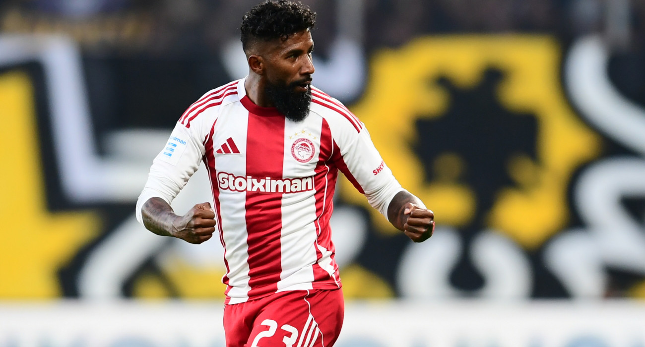 H μικρογραφία μιας χρονιάς σ' ένα ματς και η τύχη που μεγαλώνει την ευθύνη...