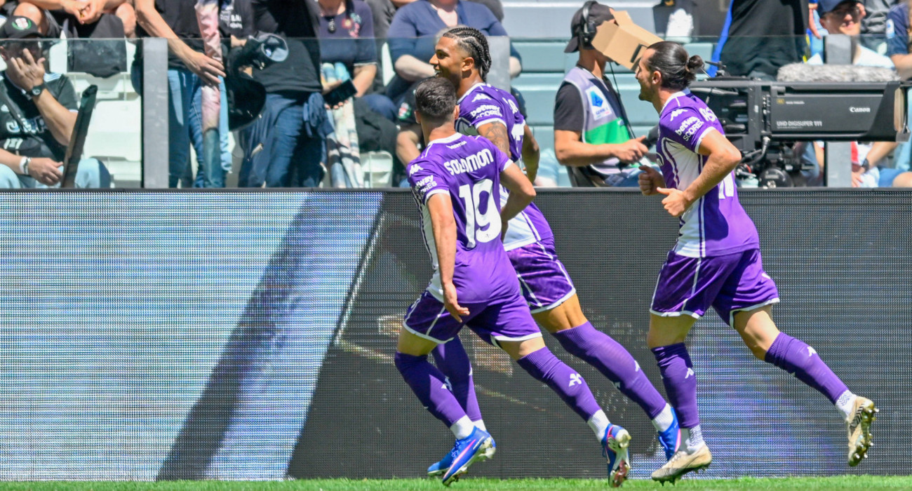Οι πανηγυρισμοί του Ντνουρ στο 1-0 της Φιορεντίνα κόντρα στη Γιουβέντους / Πηγή: Imago