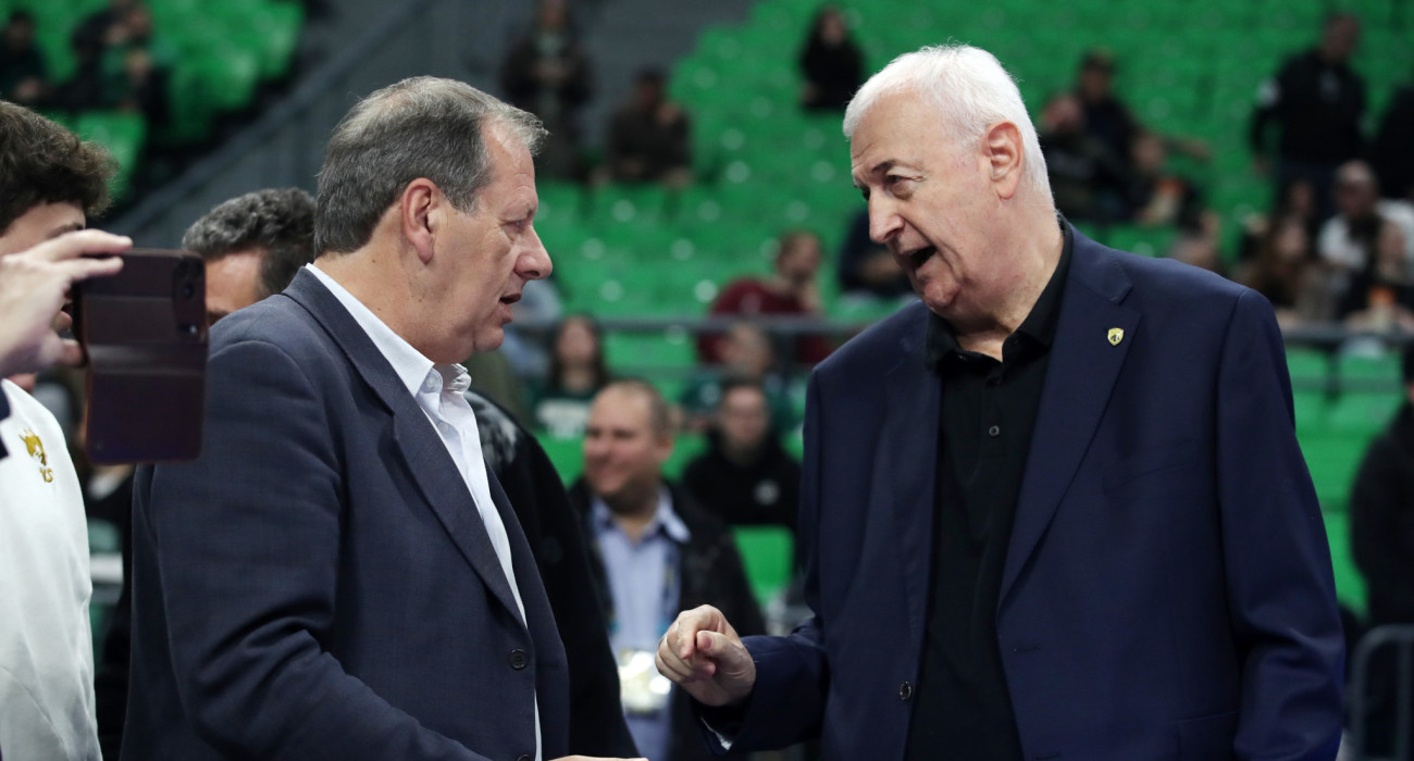 Ο Μάκης Αγγελόπουλος με τον Ντράγκαν Σάκοτα - Πηγή: Intime