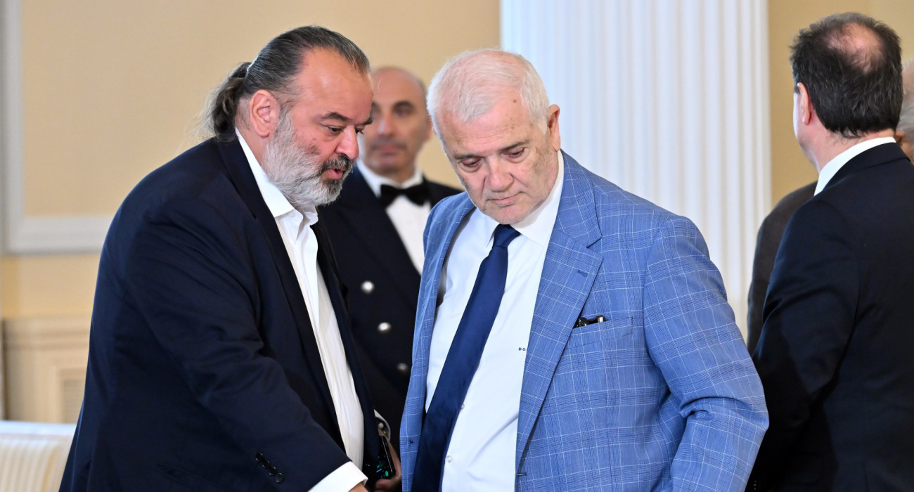 Μάριος Ηλιόπουλος και Δημήτρης Μελισσανίδης στο Προεδρικό Μέγαρο / Πηγή: Intime