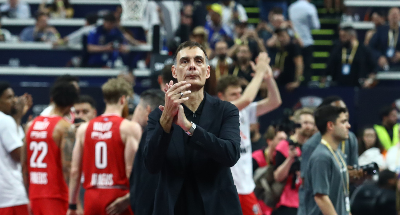 Ο Γιώργος Μπαρτζώκας στον ημιτελικό της EuroLeague / Πηγή: Eurokinissi