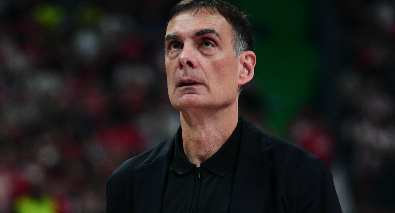 Ο Γιώργος Μπαρτζώκας στο μεγάλο βράδυ του Ολυμπιακού / Πηγή: Eurokinissi