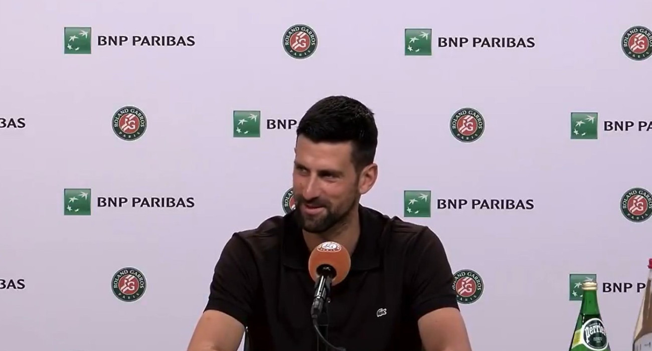 Ο Νόβακ Τζόκοβιτς στη συνέντευξη Τύπου στο Roland Garros / Screenshot