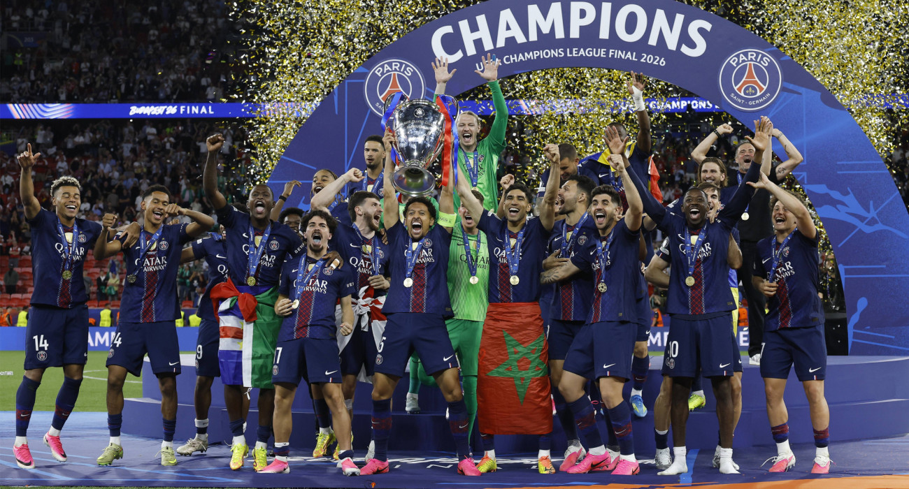 Οι παίκτες της Παρί πανηγυρίζουν το Champions League/ Πηγή: IMAGO / ANP